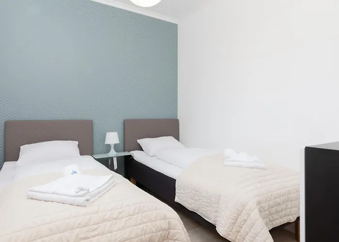 Przestronny Apartament Z Balkonem - Przy Porcie - Swinoujscie By Noclegi Renters