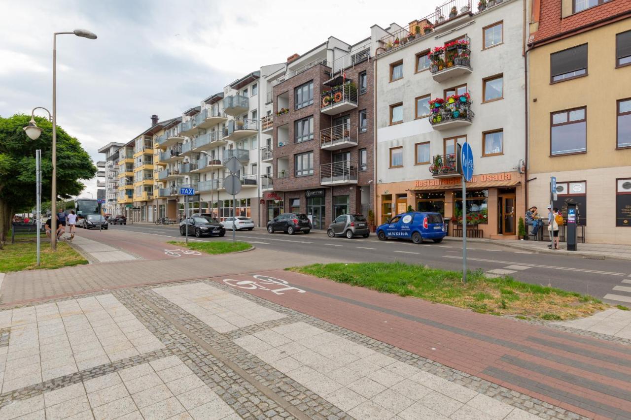 Przestronny Z Balkonem - Przy Porcie - By Renters Apartment Swinoujscie