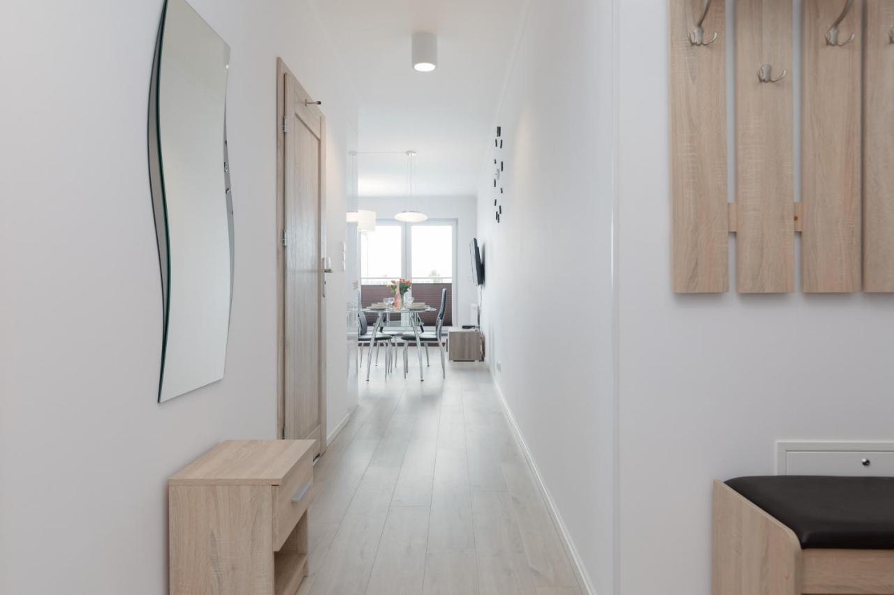 Przestronny Z Balkonem - Przy Porcie - By Renters *